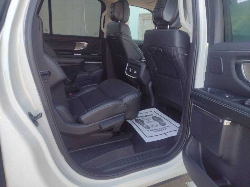 2026 Ford Expedition MAX Platinum
