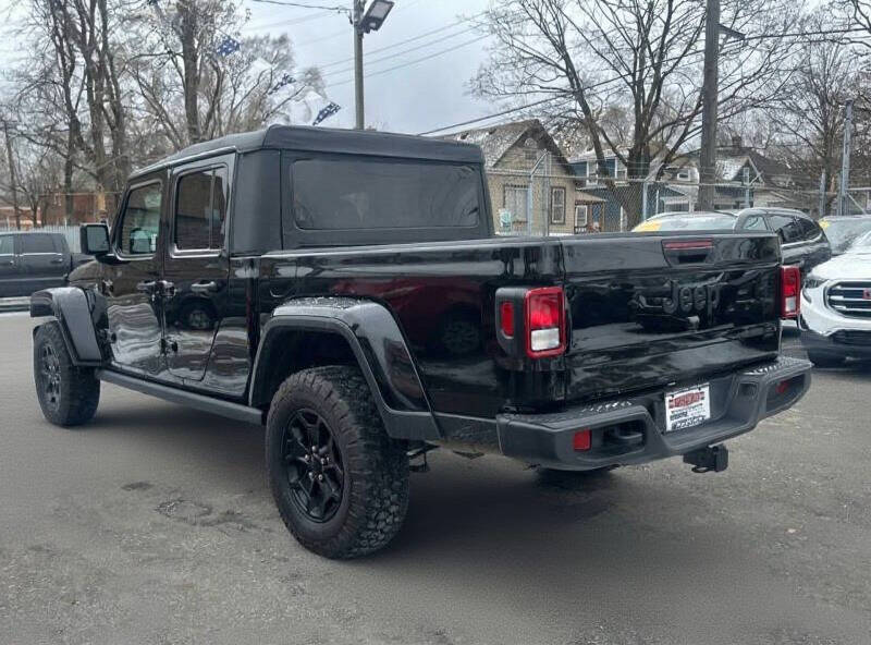 2022 Jeep Gladiator Willys