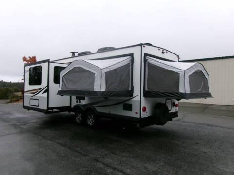 2021 Rockwood Roo 233s