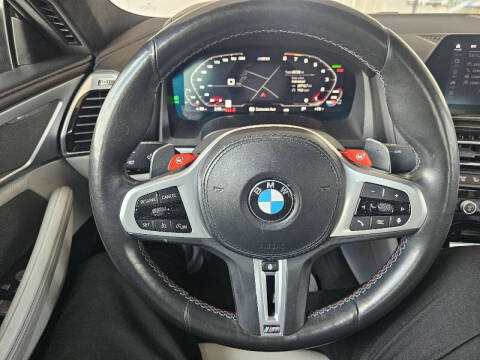 2021 BMW M8