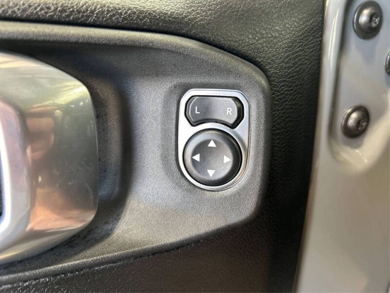 2022 Jeep Wrangler Willys