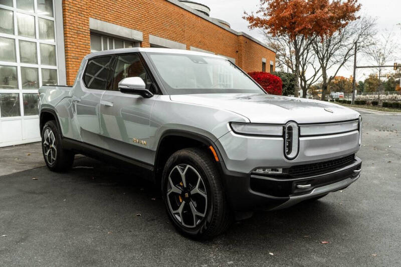 2023 Rivian R1T Adventure