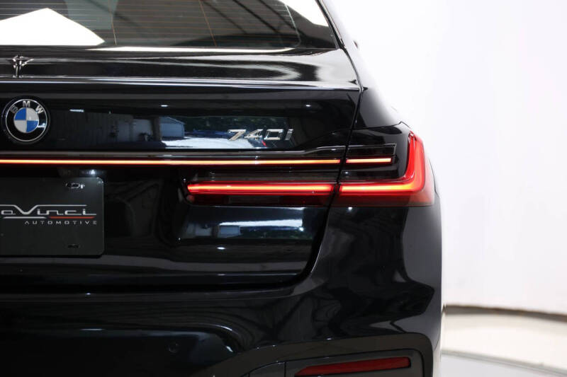2021 BMW 7 Series 740i
