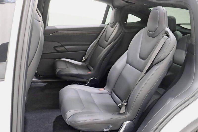 2021 Tesla Model X Long Range