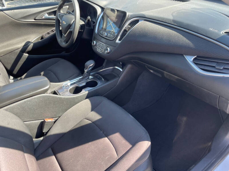 2022 Chevrolet Malibu LT