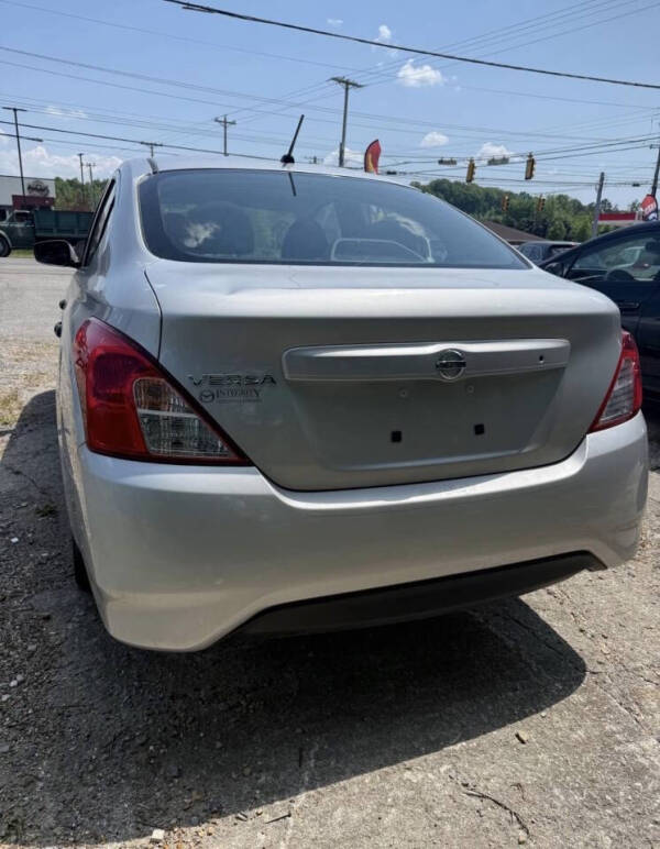 2018 Nissan Versa S