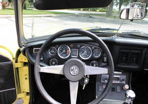 1975 MG B