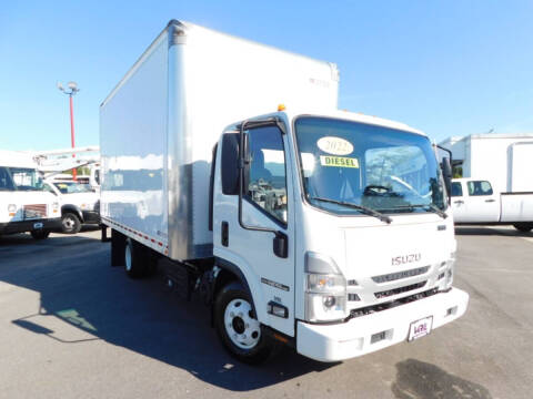 2022 Isuzu NPR-HD