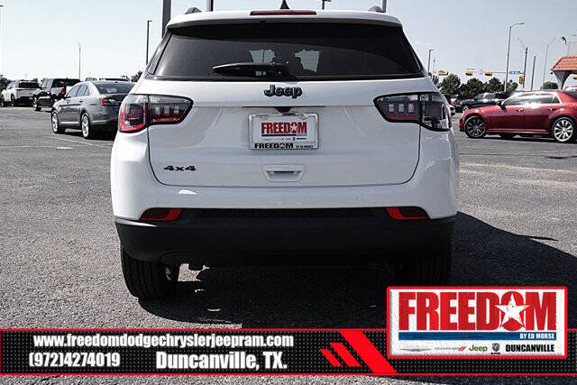 2026 Jeep Compass Latitude Altitude