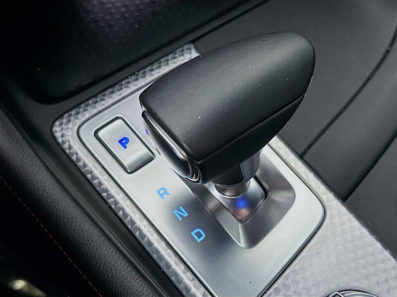 2023 Genesis G70