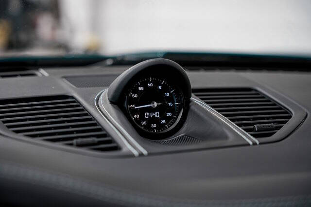 2024 Porsche 911 Dakar