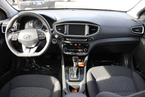 2018 Hyundai Ioniq Hybrid Blue