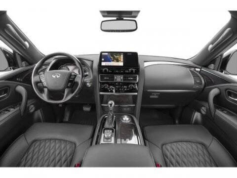 2022 Infiniti QX80 Luxe