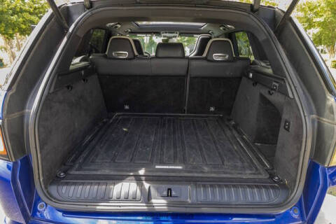 2022 Land Rover Range Rover Sport SVR Carbon Edition