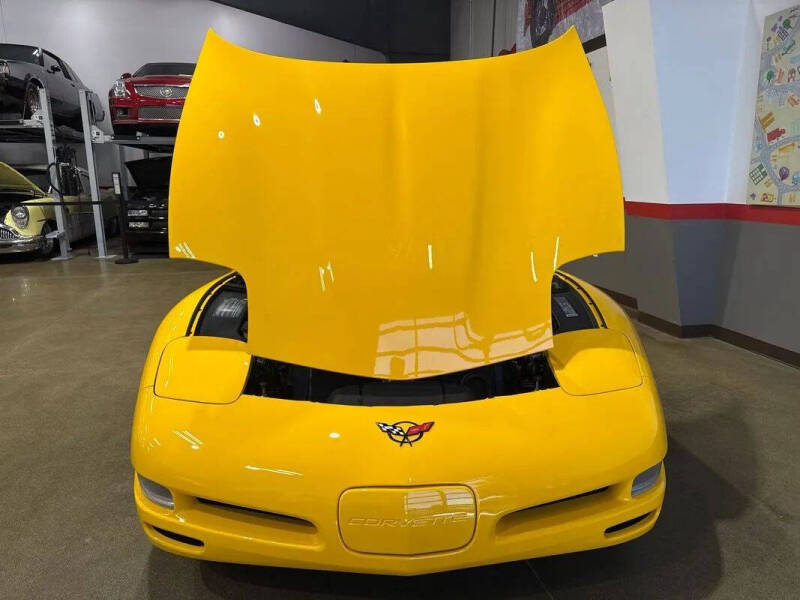 2004 Chevrolet Corvette
