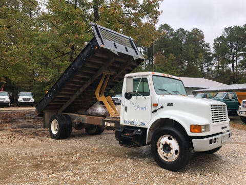 2001 International 4700