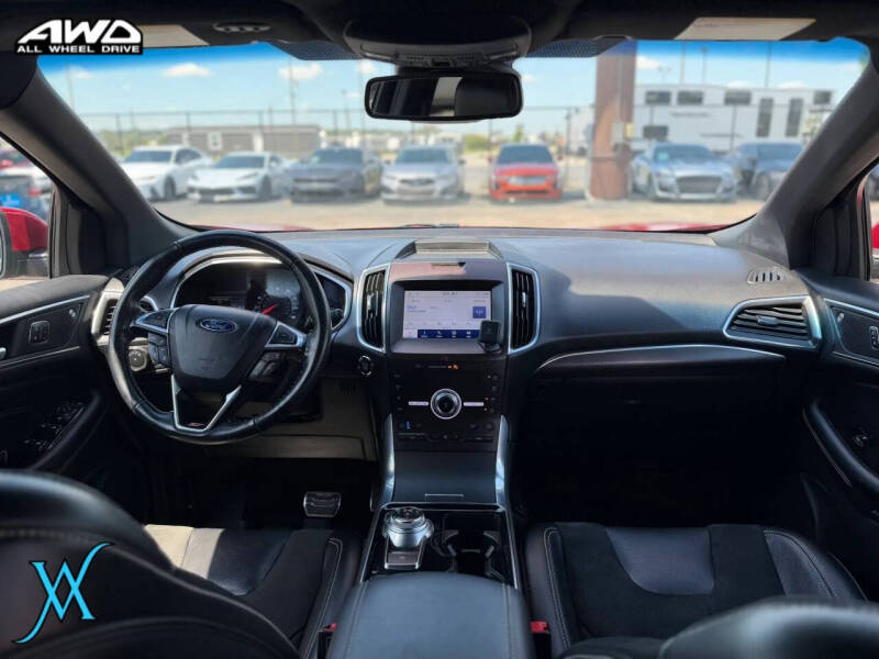 2020 Ford Edge ST
