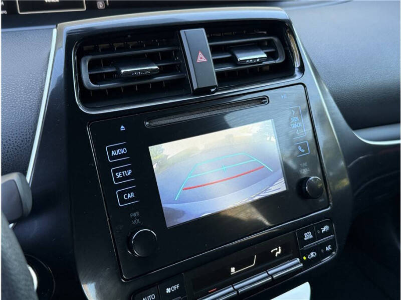 2016 Toyota Prius Two
