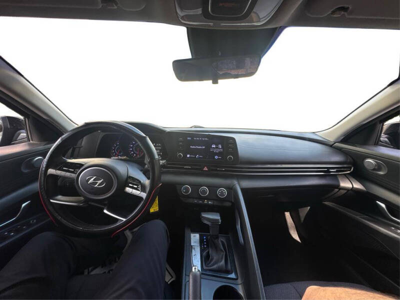 2021 Hyundai Elantra