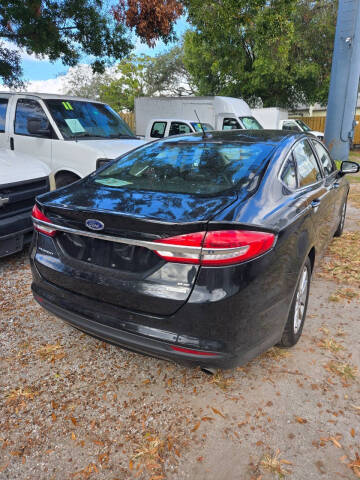 2017 Ford Fusion SE