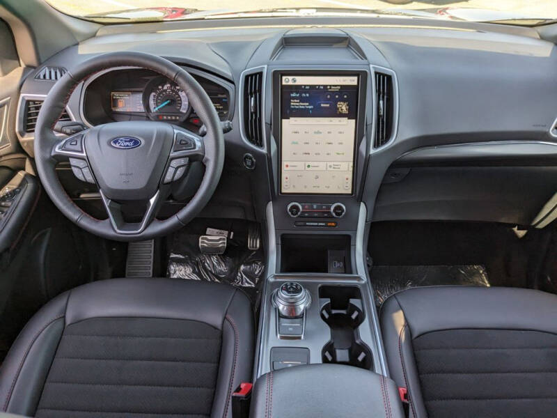 2024 Ford Edge ST-Line