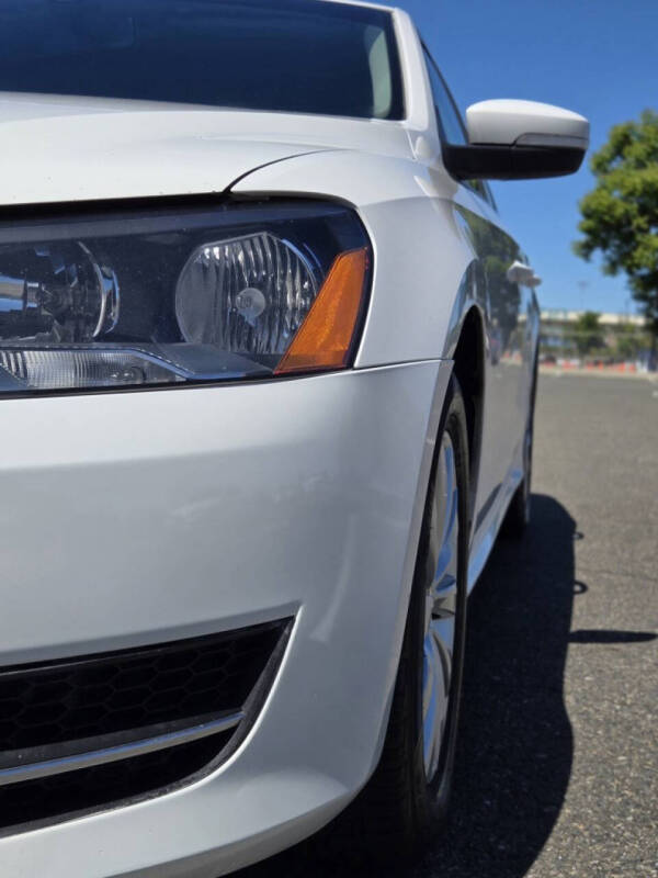 2013 Volkswagen Passat