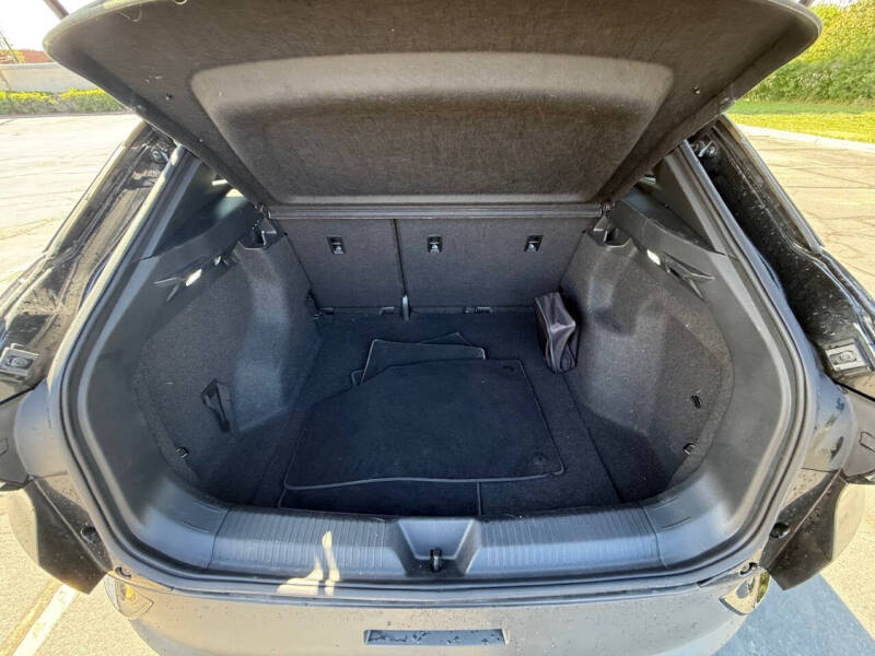 2021 Volkswagen ID.4 Pro