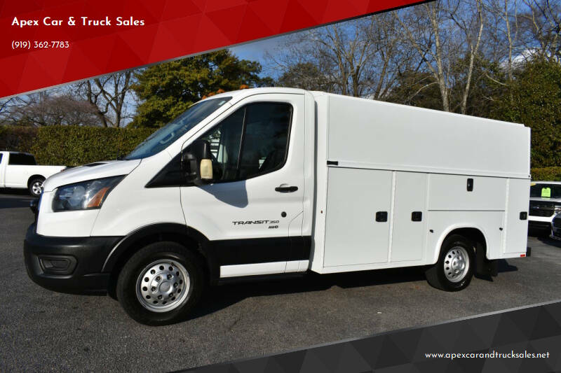 2020 Ford Transit Chassis Cab Base's photo