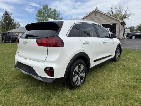 2022 Kia Niro LX