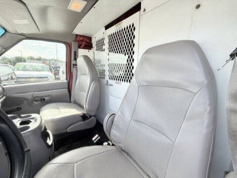 2002 Ford E-Series E-350 SD