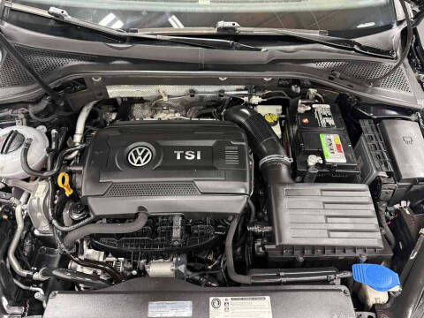 2017 Volkswagen Golf GTI