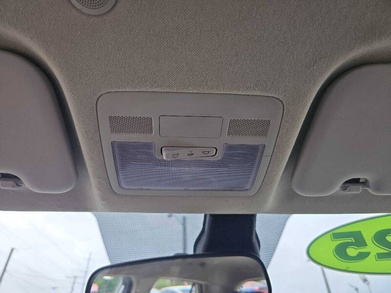 2025 Hyundai Venue SE