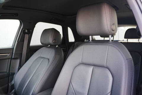 2022 Audi Q3 quattro S line Premium 45 TFSI