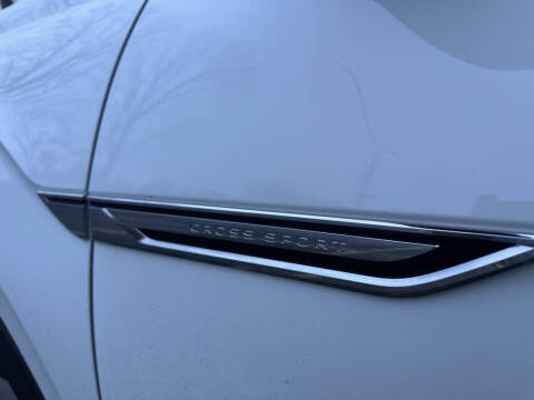 2024 Volkswagen Atlas Cross Sport SE 4Motion