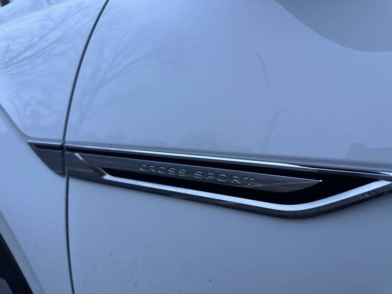 2024 Volkswagen Atlas Cross Sport SE 4Motion