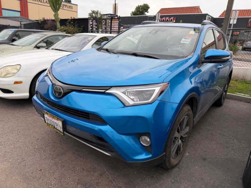 2017 Toyota RAV4 XLE