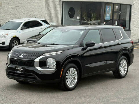 2022 Mitsubishi Outlander ES