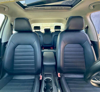 2015 Volkswagen Passat 1.8T SE