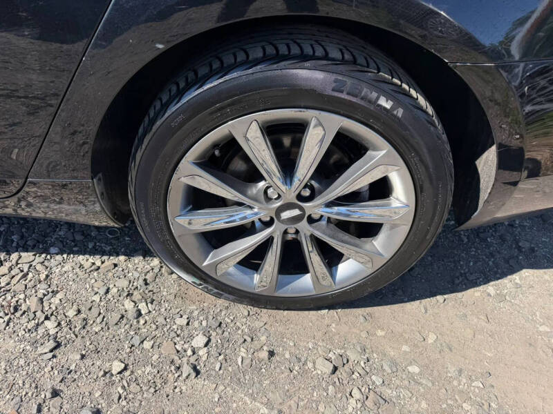 2017 Cadillac XTS Standard