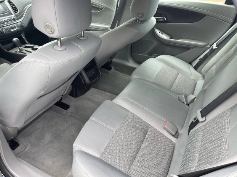 2017 Chevrolet Impala LS