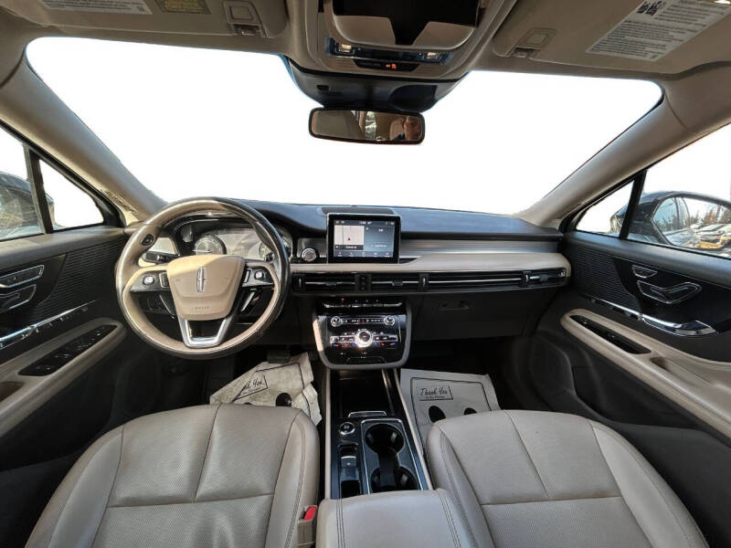 2022 Lincoln Corsair Standard