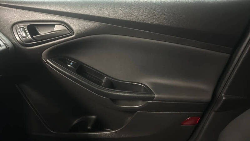 2016 Ford Focus S