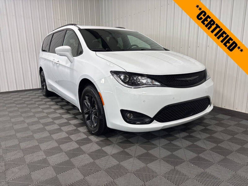 2020 Chrysler Pacifica Launch Edition