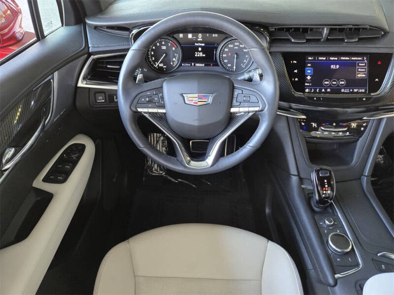 2024 Cadillac XT6 Sport