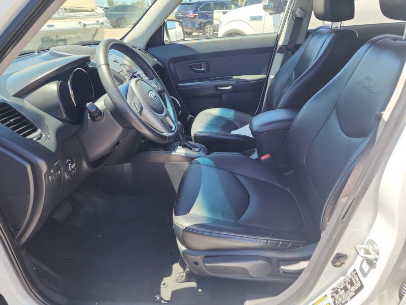 2011 Kia Soul +