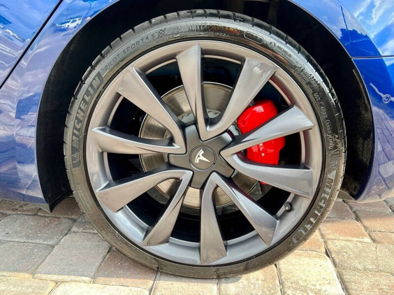 2020 Tesla Model 3 Performance