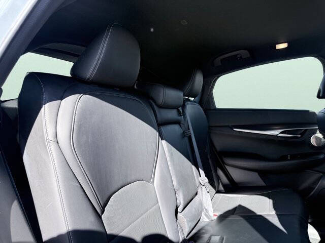 2022 Infiniti QX55 Essential