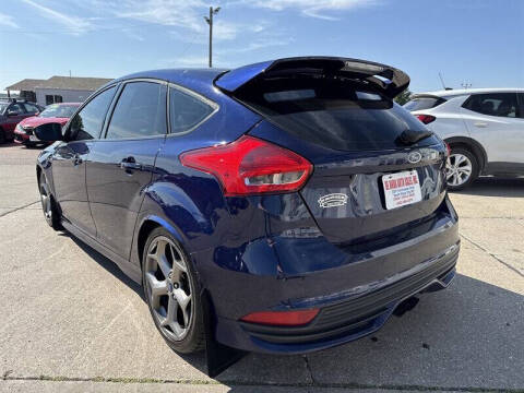 2017 Ford Focus ST