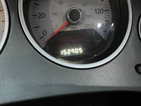 2009 Volkswagen Routan SE