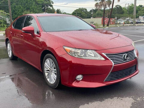 2013 Lexus ES 350 for sale at Consumer Auto Credit in Tampa FL